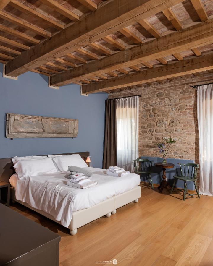 Villa Anitori Prestige Relais & Spa Loro Piceno Exterior photo