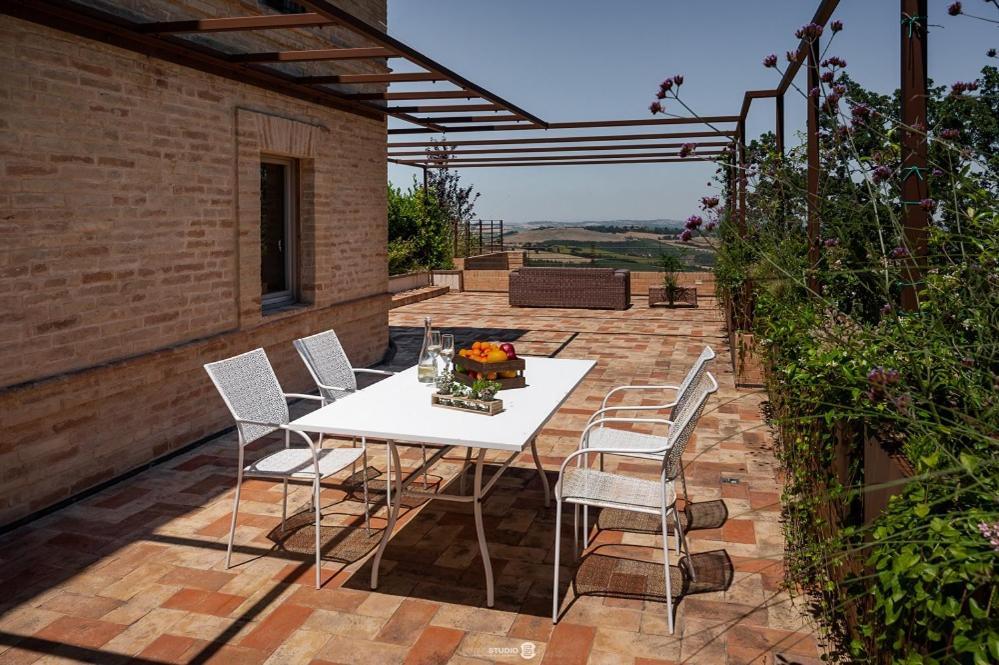 Villa Anitori Prestige Relais & Spa Loro Piceno Room photo
