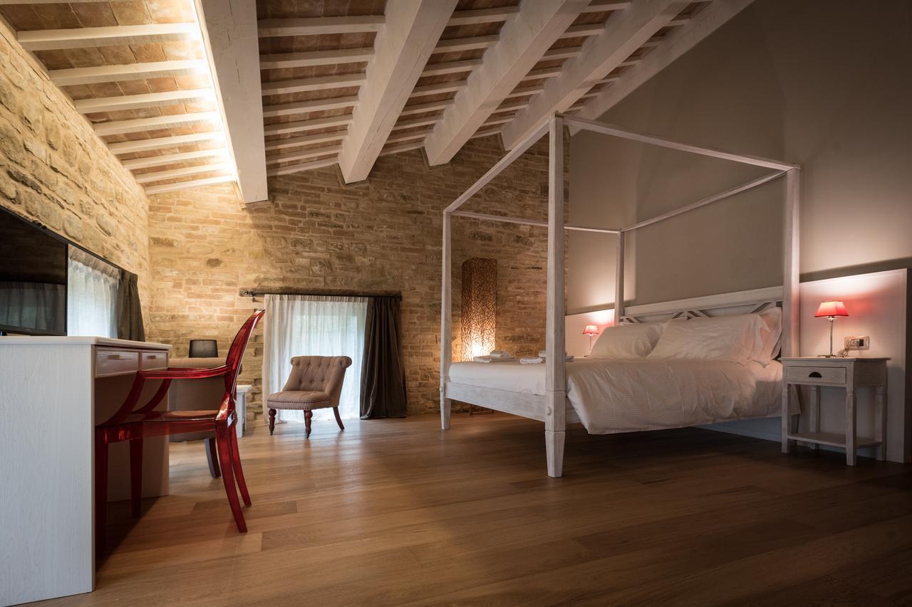 Villa Anitori Prestige Relais & Spa Loro Piceno Exterior photo