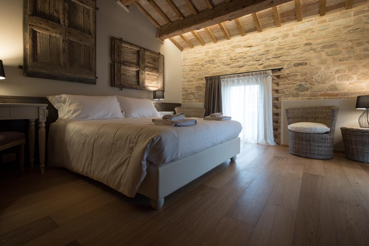 Villa Anitori Prestige Relais & Spa Loro Piceno Exterior photo