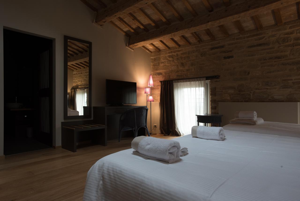 Villa Anitori Prestige Relais & Spa Loro Piceno Exterior photo